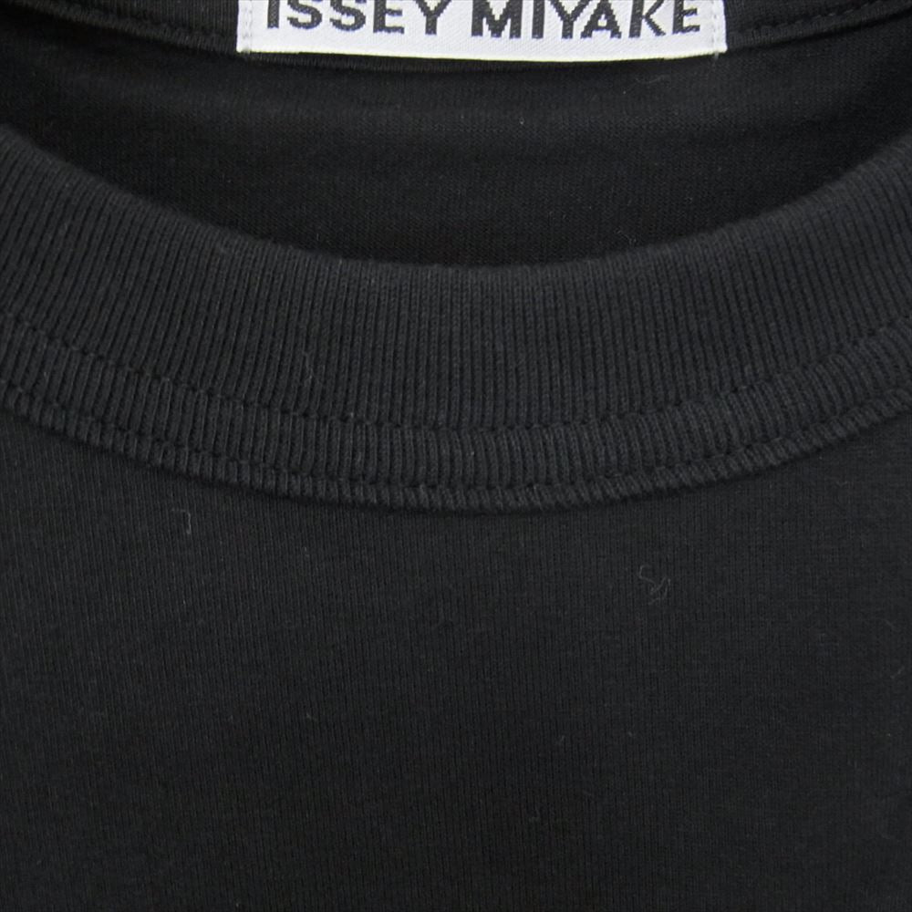 ISSEY MIYAKE イッセイミヤケ 24SS IM41-JK737-15 MEANWHILE-T パステル画 顔料染め ロゴプリント シルクスクリーン 度詰め天竺 クルーネック 半袖 Tシャツ ブラック系 3【新古品】【未使用】【中古】