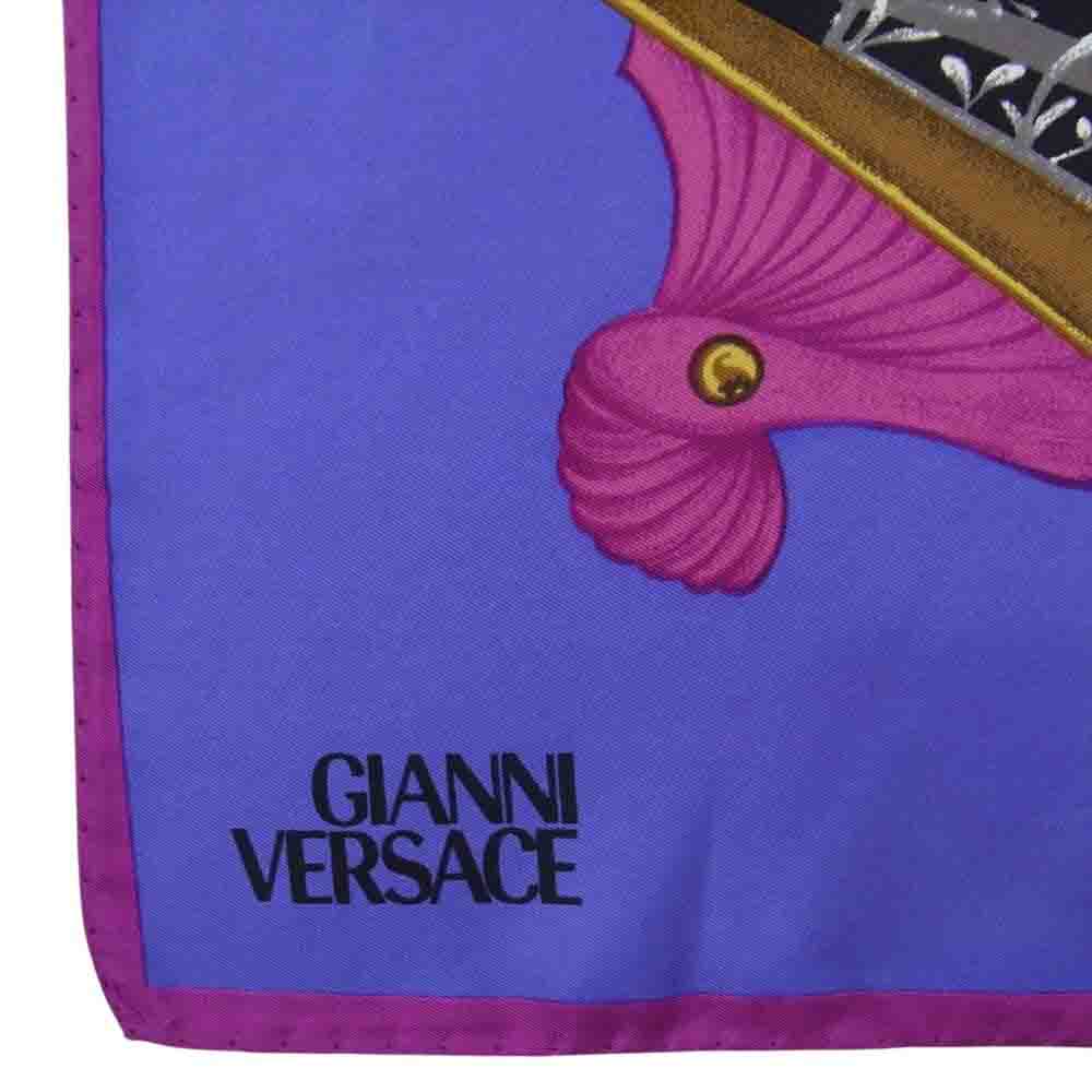Gianni Versace ジャンニ・ヴェルサーチ 大判 扇子 プリント ストール マルチカラー系【中古】