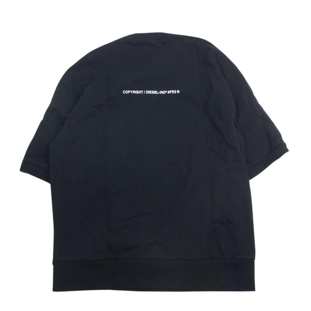 DIESEL ディーゼル P00734 × GR8 ×FR2 エフアールツー Smoking Kills スモーキング ロゴ 半袖 ハーフスリーブ スウェット ブラック系 L【中古】 DIESEL ディーゼル P00734 × GR8 ×FR2 エフアールツー Smoking Kills