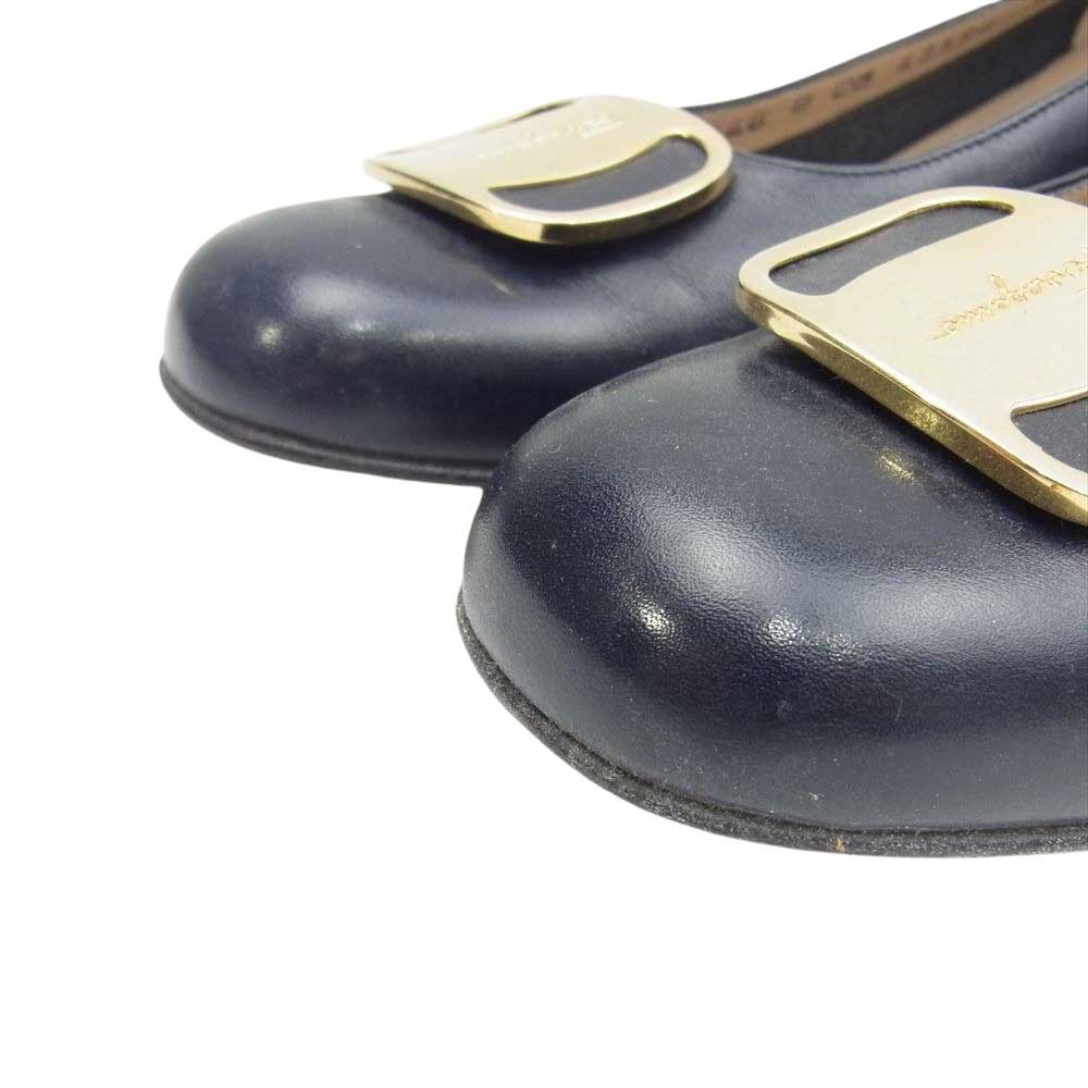 Salvatore Ferragamo サルヴァトーレフェラガモ ヴァラプレート スクエアトゥ パンプス ブラック系 6【中古】