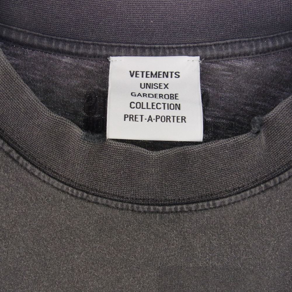 VETEMENTS ヴェトモン UE63TR640B HELLO my name is Faded ハローマイネーム イズ デストロイ Tシャツ 半袖 グレー系 S【中古】