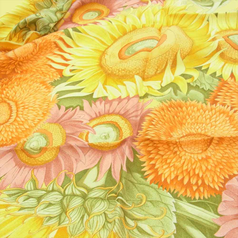 Salvatore Ferragamo サルヴァトーレフェラガモ イタリア製 シルク100