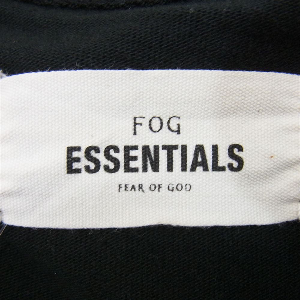 FEAR OF GOD フィアオブゴッド FOG ESSENTIALS ロゴ バックプリント 半袖 Tシャツ ブラック系 S【中古】