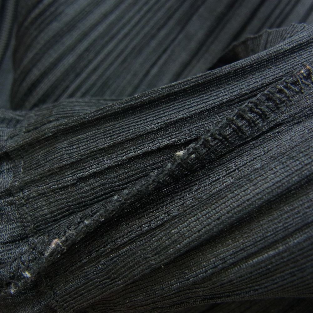 PLEATS PLEASE プリーツプリーズ イッセイミヤケ PP43-JC411 プリーツ加工 フルジップ ジップアップ パーカー ブラック ブラック系【中古】