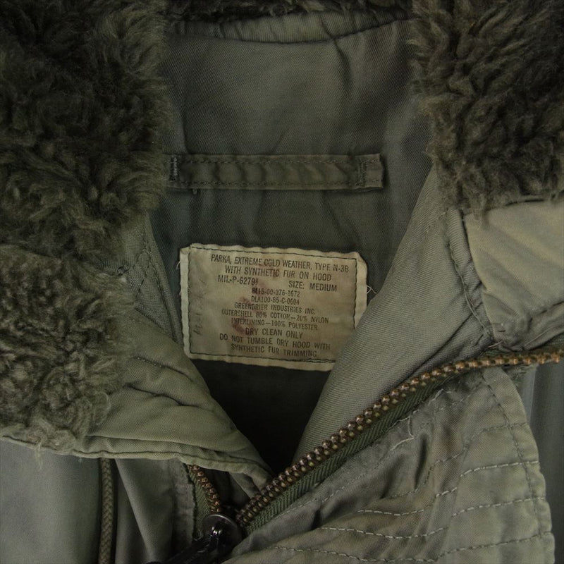 vintage 8415-00-376-1672 U.S.AIR FORCE PARKA EXTREME COLDWEATHER TYPE N-3B WITH SYNTHETIC FUR ON HOOD N-3B 85年会計  ミリタリージャケット モスグリーン系 M【中古】