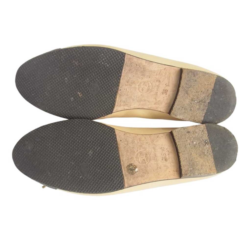 CHANEL シャネル A A02819 イタリア製 ココマーク リボン レザー フラット バレエ シューズ パンプス  ベージュ系 35C【中古】