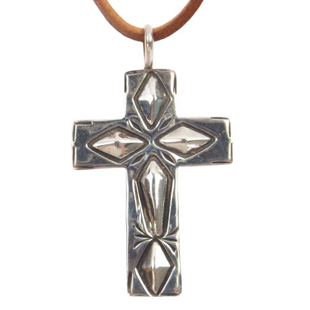 ナバホ族 Orville White オーヴィル ホワイト ナバホ族 クロストップ ネックレス シルバー系【中古】