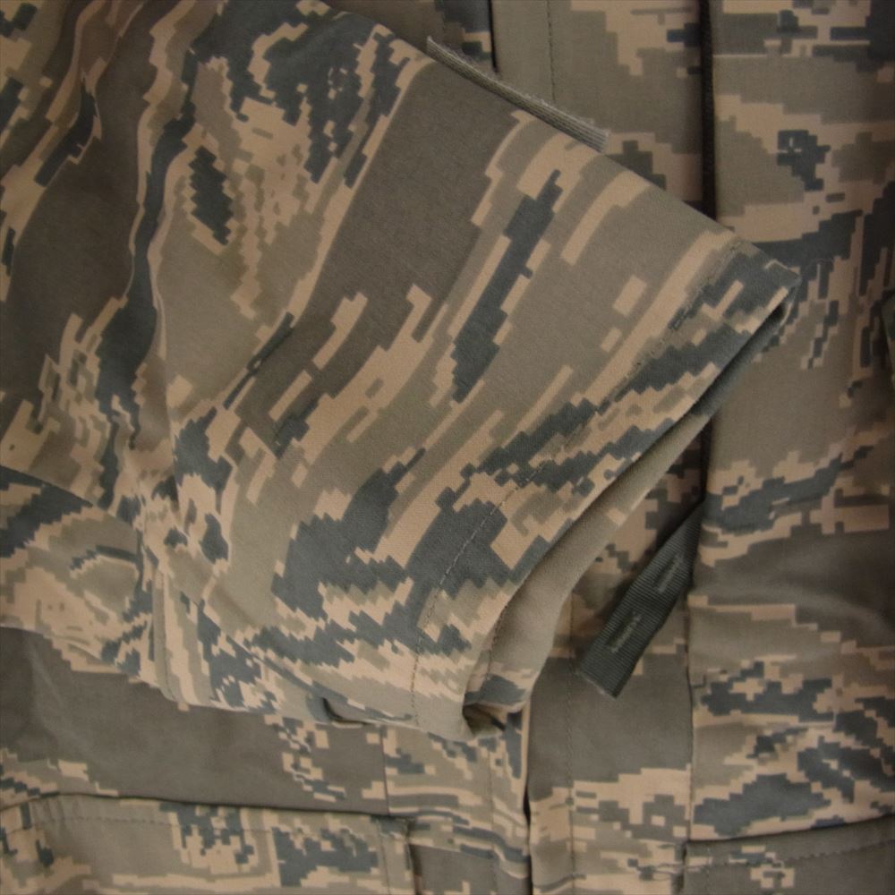 アメリカ空軍 88MDA 10-20-06 MIL-DTL-32157 GORE TEX ゴアテックス パーカー カモフラ デジカモ ミリタリー ジャケット XS カーキ系 X-SMALL-REGULAR【美品】【中古】