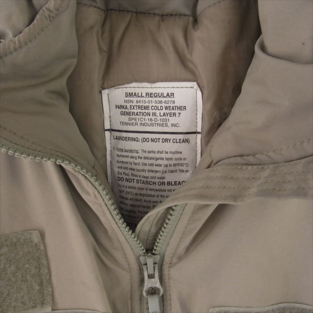 アメリカ軍 8415-01-538-6278 米軍 実物 TENNIER社製 ECWCS GEN3 LEVEL7 JACKET エクワックス レベルセブン ミリタリー 中綿ジャケット ライトブラウン系 SMALL REGULAR【中古】