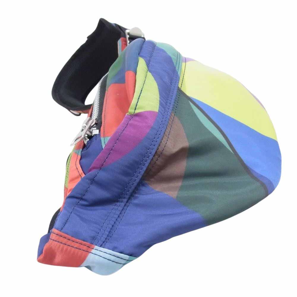 Sacai サカイ 21-0257S × Kaws Bum bag カウズ バムバッグ ウエストバッグ ボディバッグ マルチカラー系【中古】