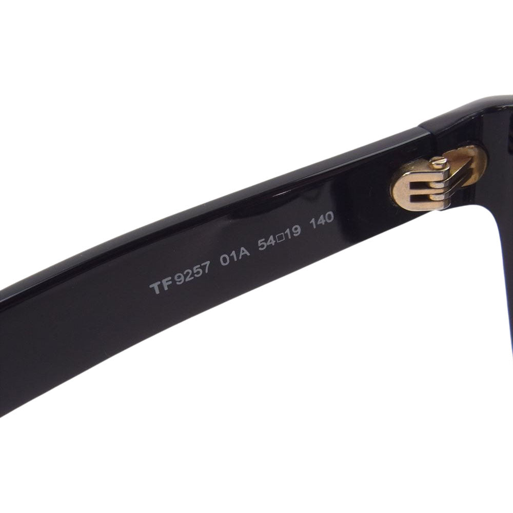TOM FORD トムフォード TF9257 ウエリントン サングラス アイウエア 眼鏡 ブラック系 54□19-140【中古】