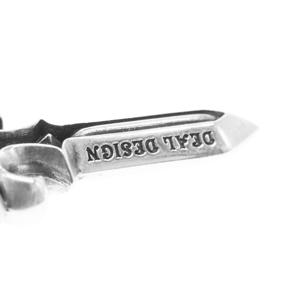 ディールデザイン ソリッド ダガー ペンダントトップ シルバー系【中古】