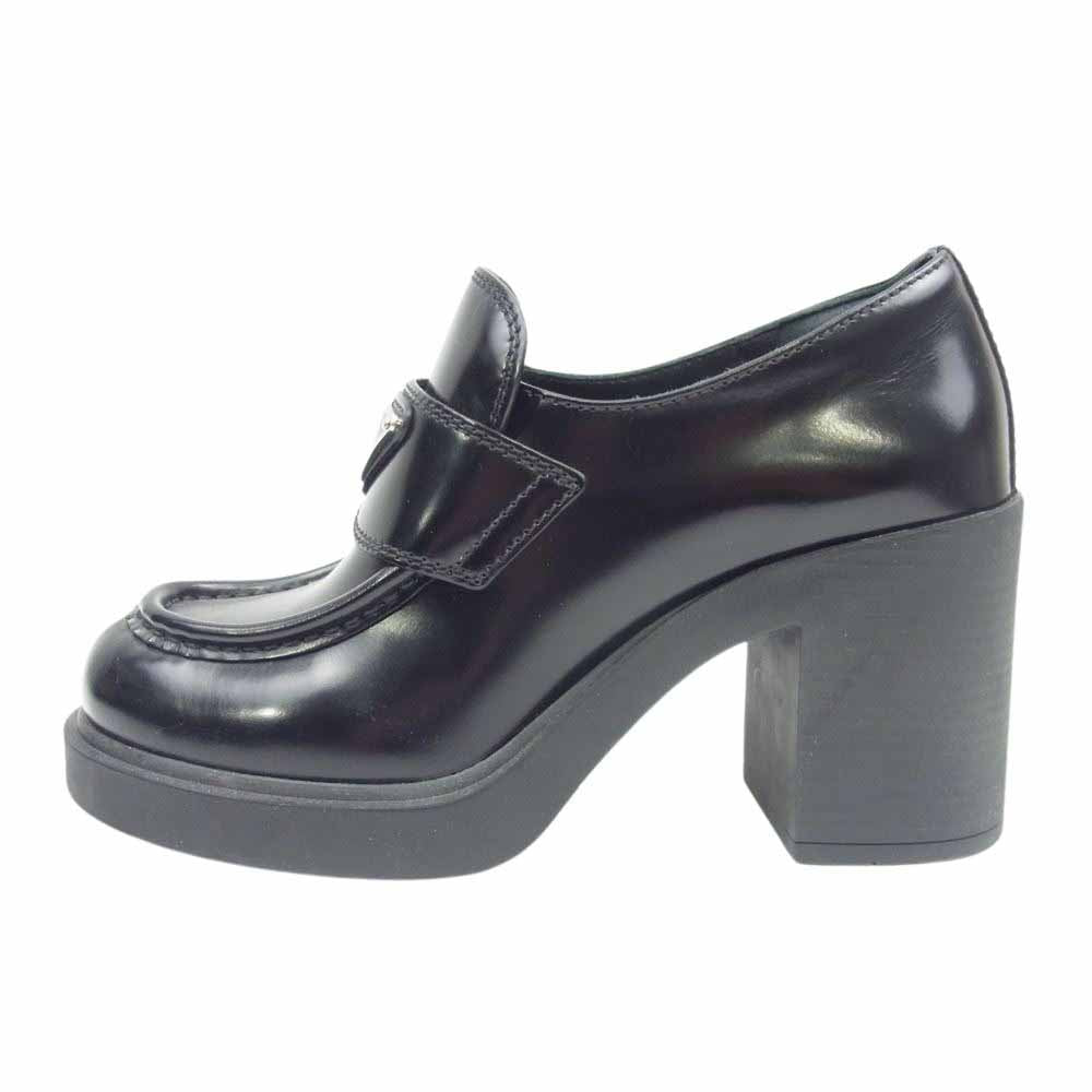 PRADA プラダ 三角ロゴ トライアングルロゴプレート ヒール ローファー シューズ ブラック系 35【中古】