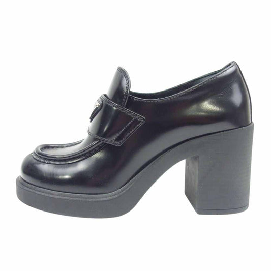 PRADA プラダ 三角ロゴ トライアングルロゴプレート ヒール ローファー シューズ ブラック系 35【中古】