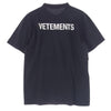 VETEMENTS ヴェトモン 18SS WAH18TR16 STAFF LOGO TEE スタッフ ロゴ プリント クルーネック 半袖 Ｔシャツ ブラック系 S【中古】
