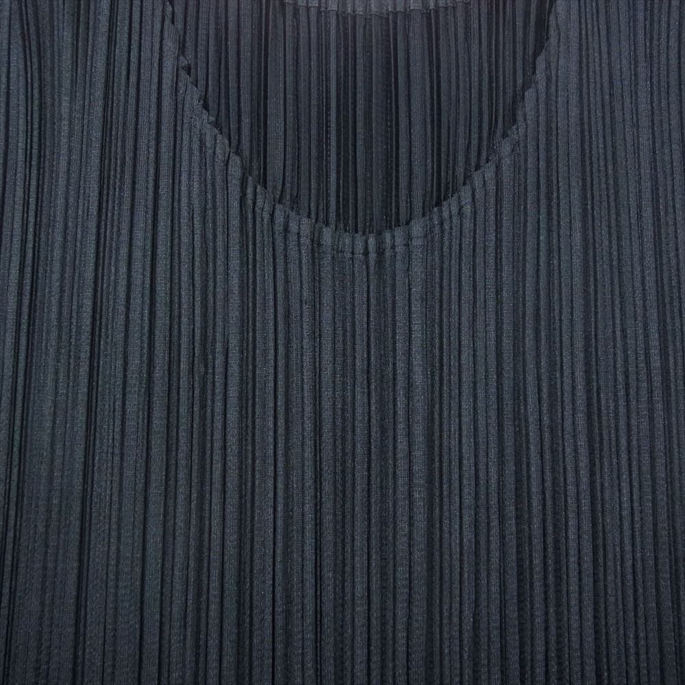 ISSEY MIYAKE イッセイミヤケ PP04-JK601 PLEATS PLEASE プリーツ プリーズ プリーツ加工 ノースリーブ タンクトップ ブラック系 3【中古】