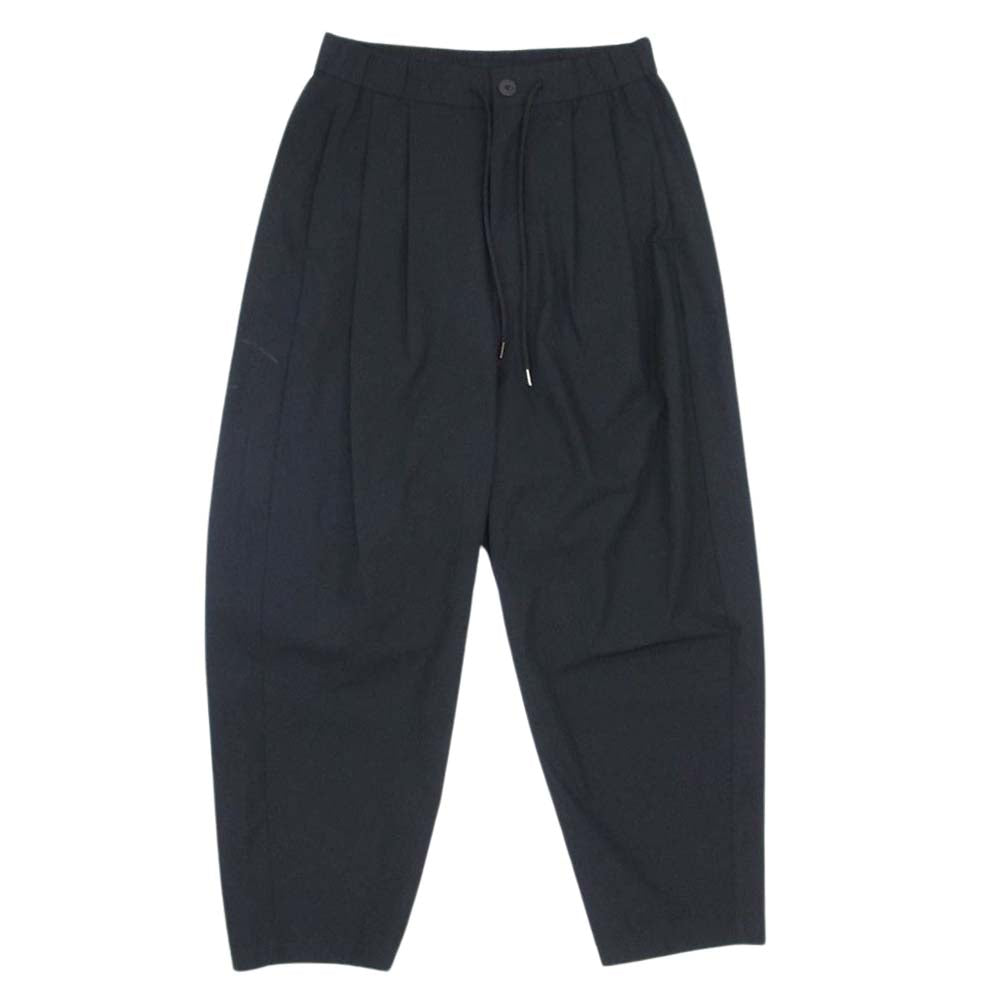 アタッチメント AP01-233 ノイズコーティング 4WAY ストレッチ タフタ 2タック ワイド テーパード パンツ ブラック系 1【中古】