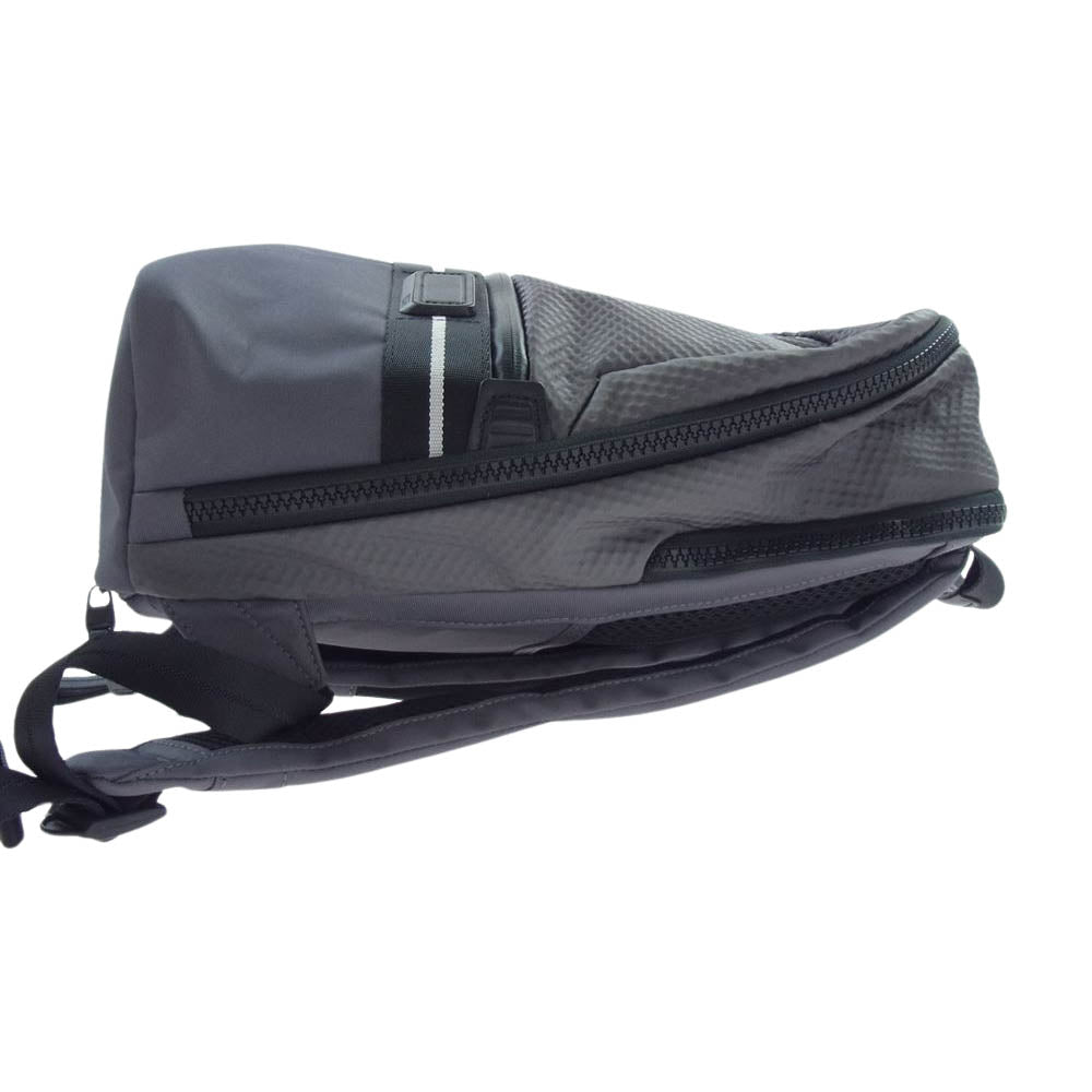 TUMI トゥミ 798676 購入証明書カード付 NOTTAWAY ノタウェイ バック パック リュック グレー系【中古】