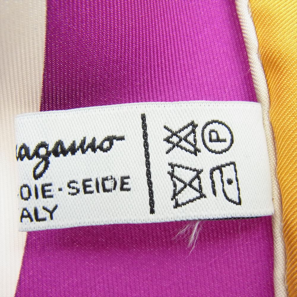 Salvatore Ferragamo サルヴァトーレフェラガモ シルク100％ パンプス柄 スカーフ マルチカラー系【中古】