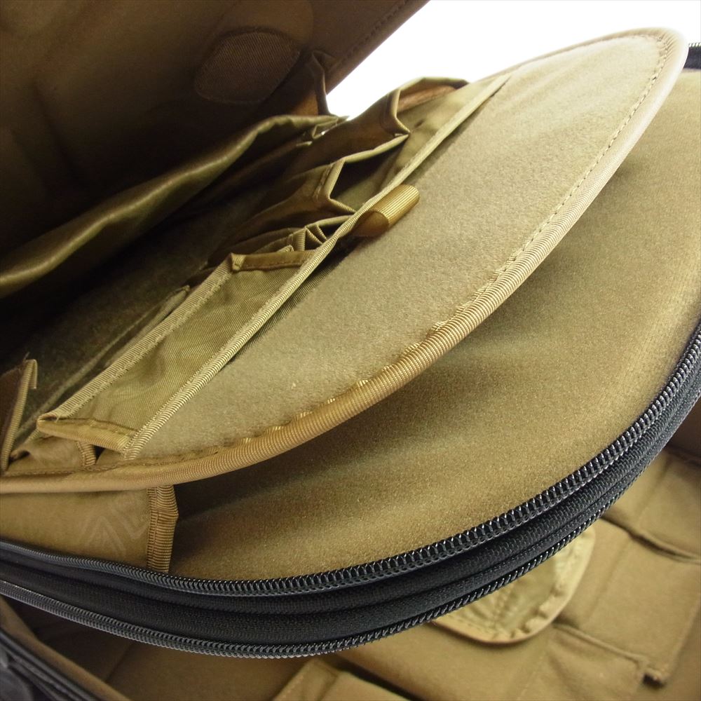 ハザード4 Pillbox Daypack Black ミリタリー バッグ パック ブラック系【新古品】【未使用】【中古】