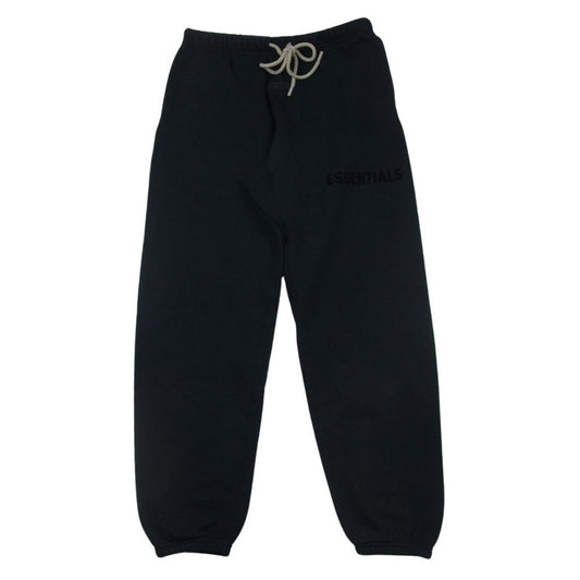 FEAR OF GOD フィアオブゴッド ESSENTIALS エッセンシャルズ 2022 The Core コレクション ロゴプリント スウェットパンツ ドローストリング ラウンジパンツ ブラック系 S【中古】