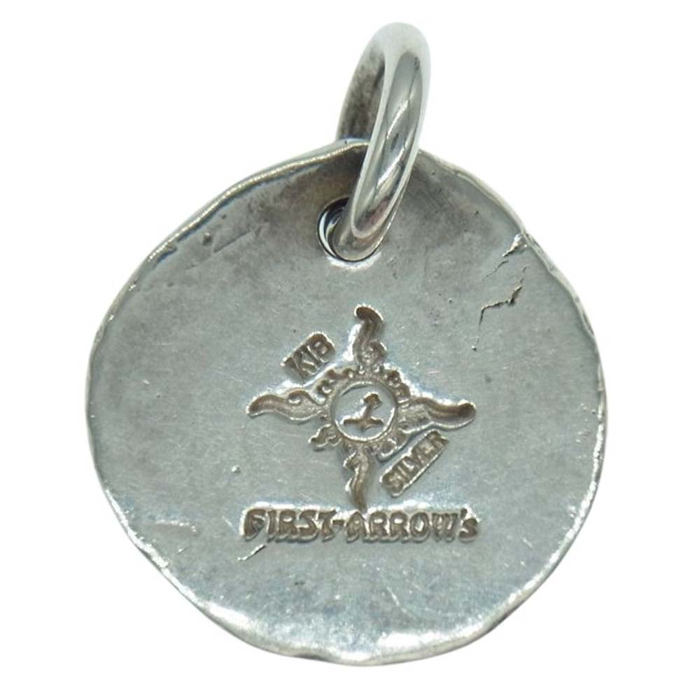 FIRST ARROW's ファーストアローズ 透かしマーク付メタル ペンダント トップ シルバー系 ゴールド系【中古】
