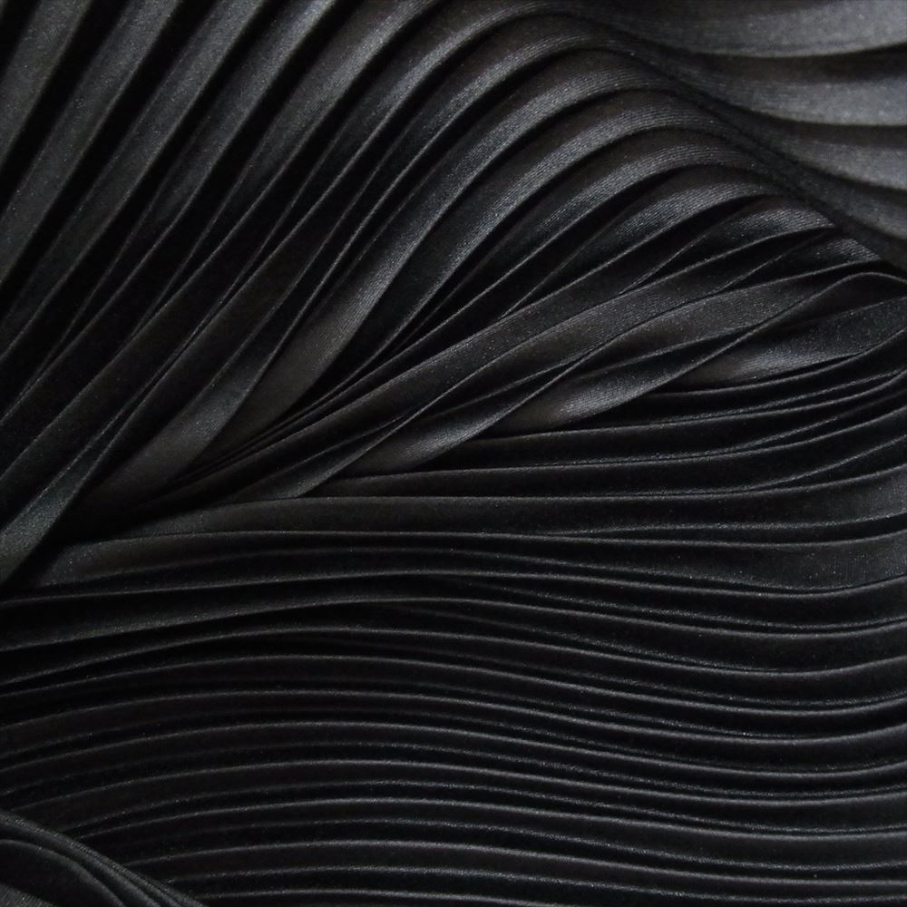 ISSEY MIYAKE イッセイミヤケ me ミ― MI33AG991 プリーツ加工 トートバッグ ブラック系【中古】