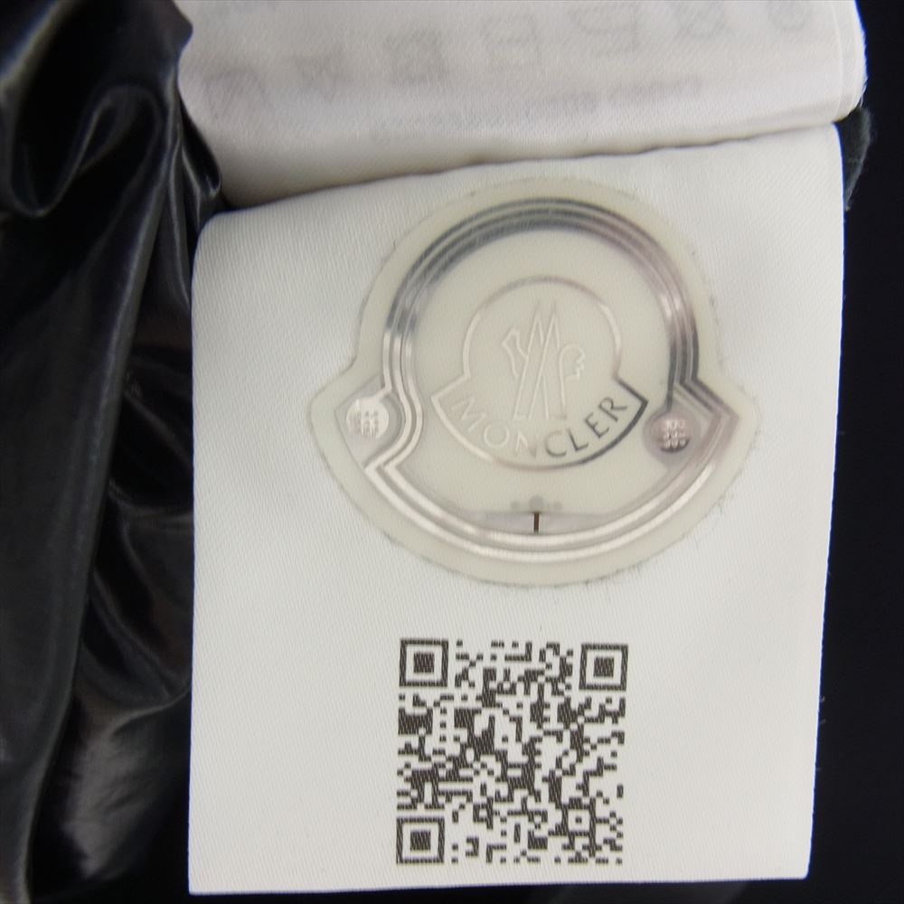 MONCLER モンクレール 21AW G20979B00009 GRENOBLE グルノーブル CARDIGAN ダウンジャケット フーディー 切替 ロゴ ワッペン  ブラック系 L【美品】【中古】