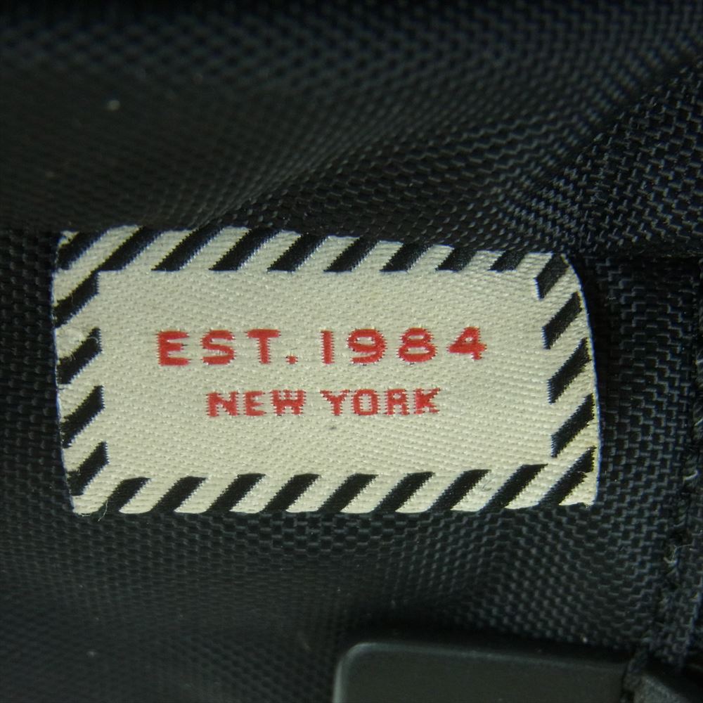 MARC JACOBS マークジェイコブス M0013608 レザー パッチ バックパック ミニリュック ブラック系【中古】