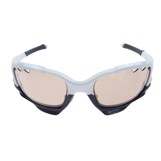 OAKLEY オークリー JAWBONE ジョウボーン 調光レンズ サングラス アイウェア フレーム：ホワイト、ブラック【中古】