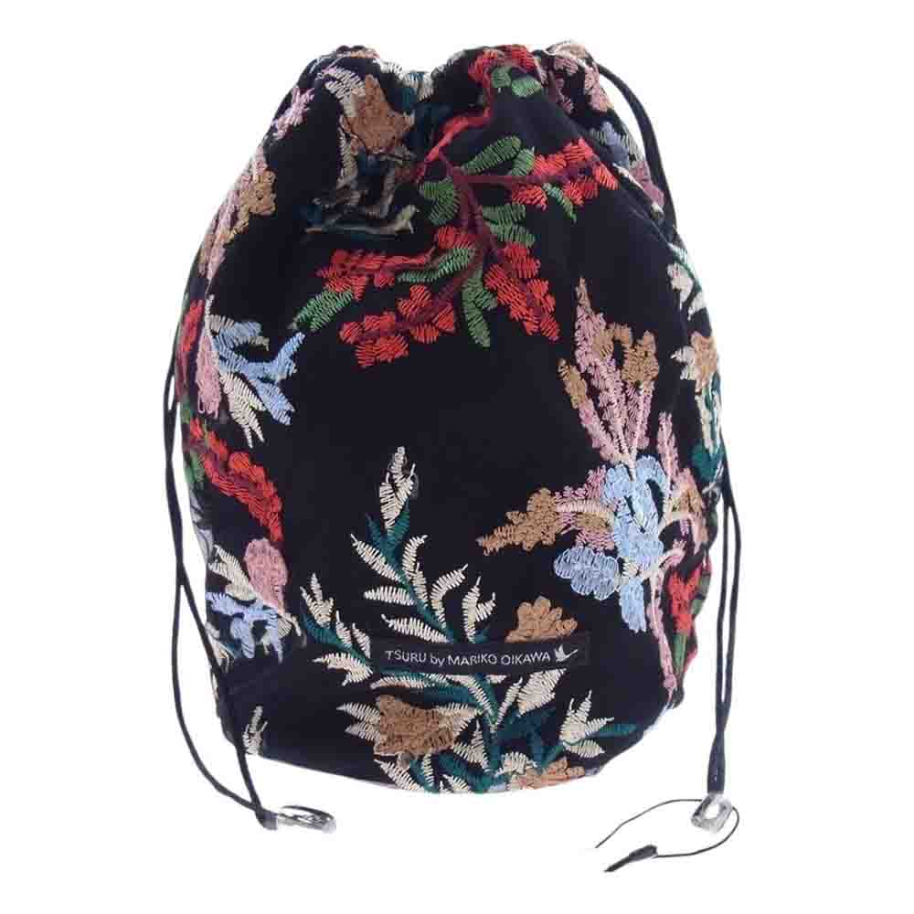 ツル バイ マリコオイカワ  巾着 バッグ 刺繍 花柄 植物柄 ブラック系【極上美品】【中古】