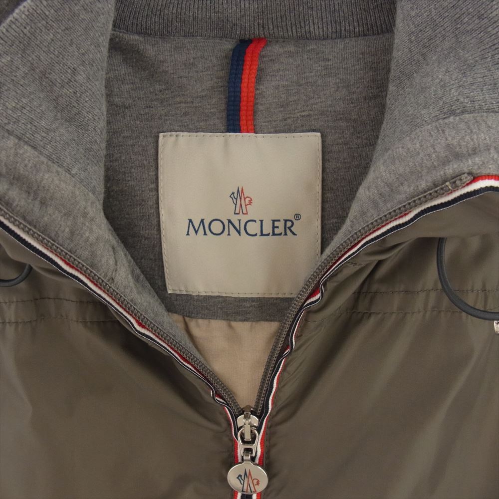MONCLER モンクレール 310914160305 68352 URVILLE GIUBBOTTO ナイロン トリコロール テープ フーディー ジップアップ ジャケット ブルゾン グレー系 2【中古】