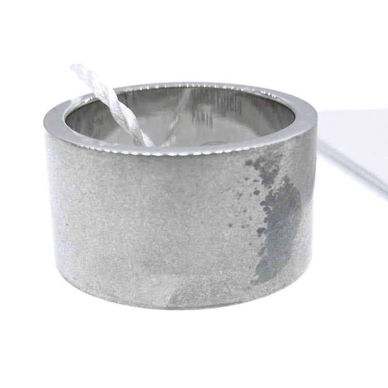 MAISON MARGIELA メゾンマルジェラ SM1UQ0003  S12698 CHUNKY BRUSHED SILVER LOGO RING ワイド ロゴ リング  シルバー系 18号【新古品】【未使用】【中古】