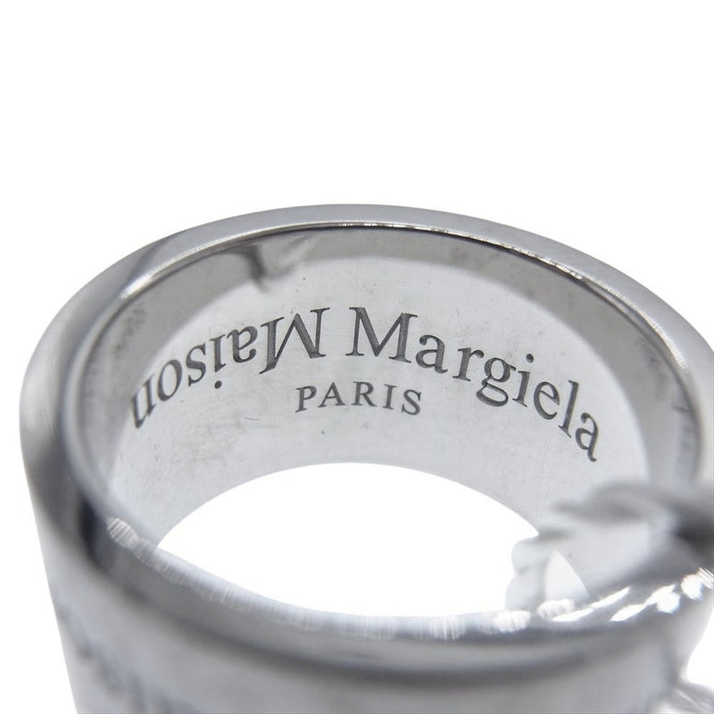 MAISON MARGIELA メゾンマルジェラ SM1UQ0003  S12698 CHUNKY BRUSHED SILVER LOGO RING ワイド ロゴ リング  シルバー系 18号【新古品】【未使用】【中古】