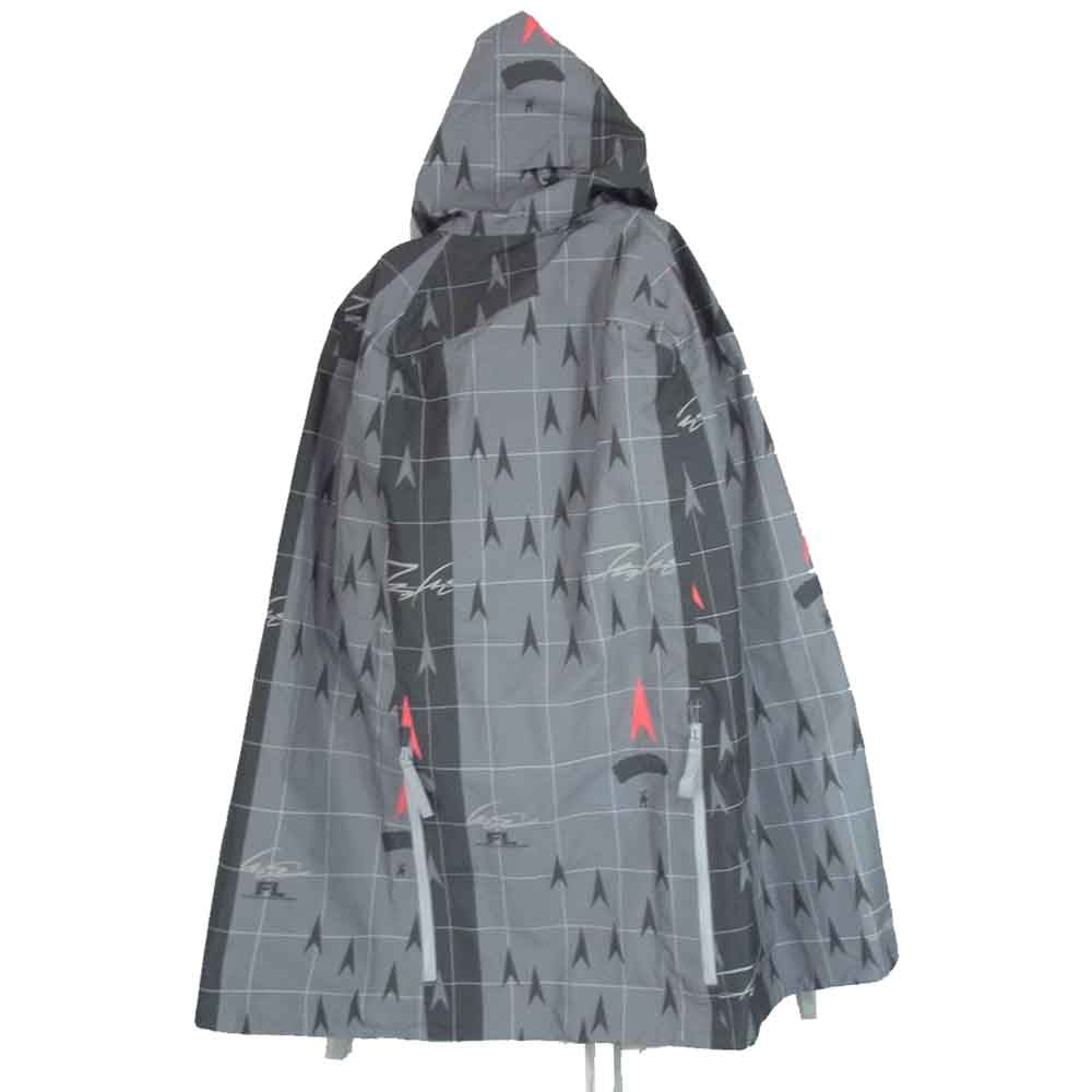 フューチュラ 20AW GORE-TEX Raincoat Poncho フロントビッグポケット ナイロンポンチョ レインコート グレー系 L【中古】