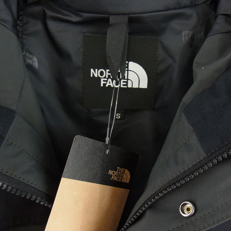 THE NORTH FACE ノースフェイス NP62236 Mountain Light JACKET マウンテン ライト ジャケット  グレー系 S【中古】