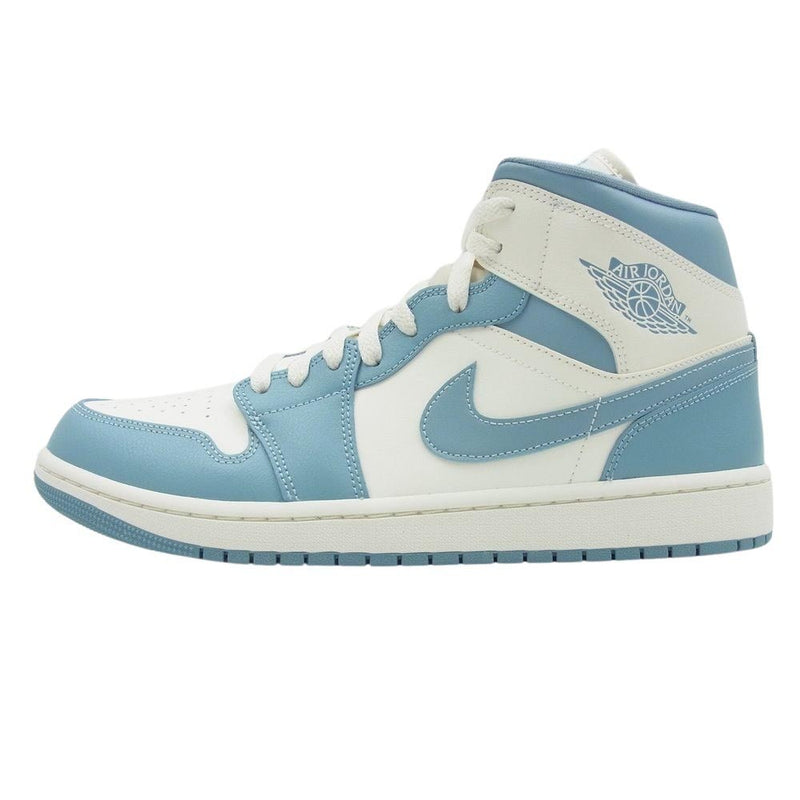 NIKE ナイキ BQ6472-141 WMNS ウィメンズ Air Jordan 1 エアジョーダン Mid ミッド University Blue ユニバーシティブルー スニーカー ホワイト系 ライトブルー系 29cm【新古品】【未使用】【中古】