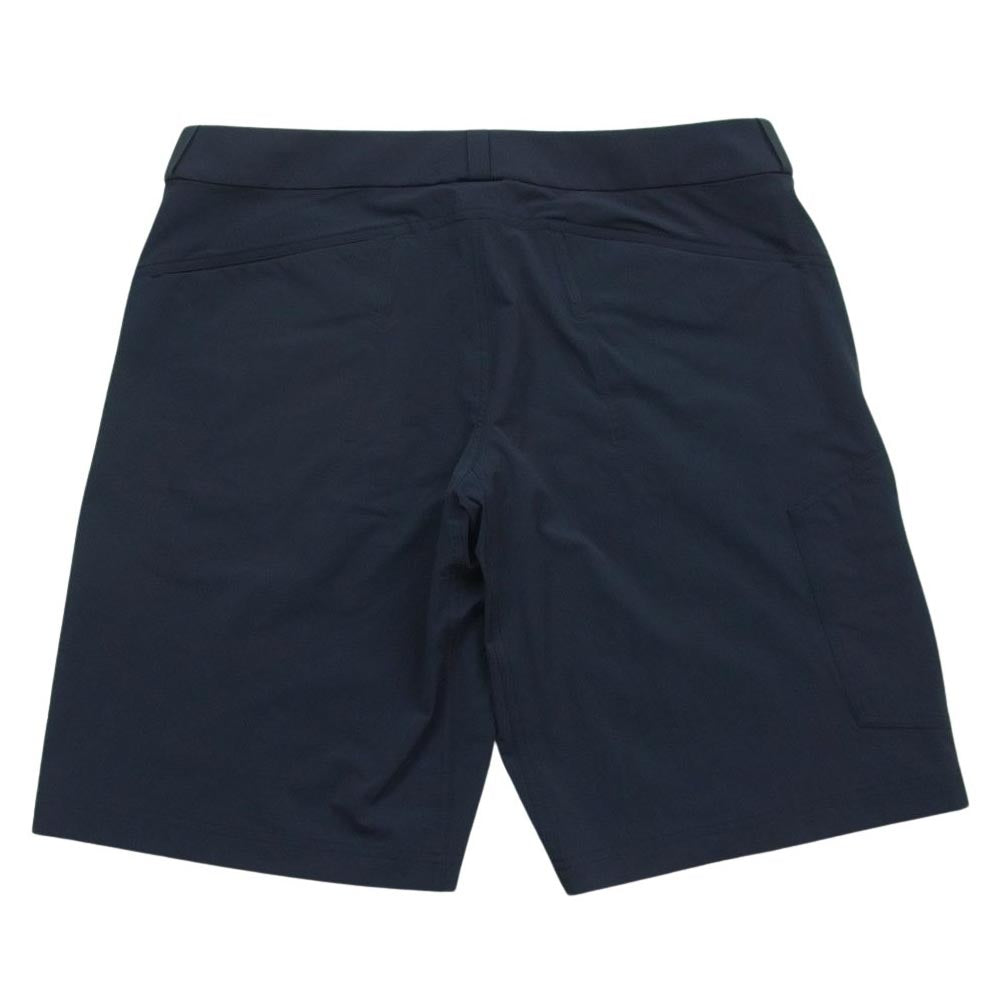 ARC'TERYX アークテリクス 2024年モデル CRONIN SHORT 11 M クロニン ショート ショーツ ハーフ パンツ ネイビー系 36【美品】【中古】