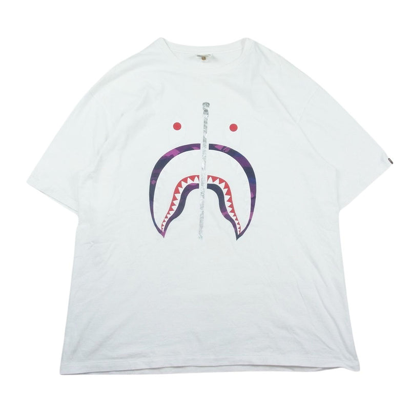 A BATHING APE アベイシングエイプ SHARK TEE シャーク 半袖 Tシャツ ホワイト系【中古】