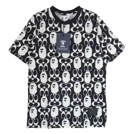 A BATHING APE アベイシングエイプ 001CSH731901C × COACH コーチ 総柄 Tシャツ ブラック系 M【極上美品】【中古】