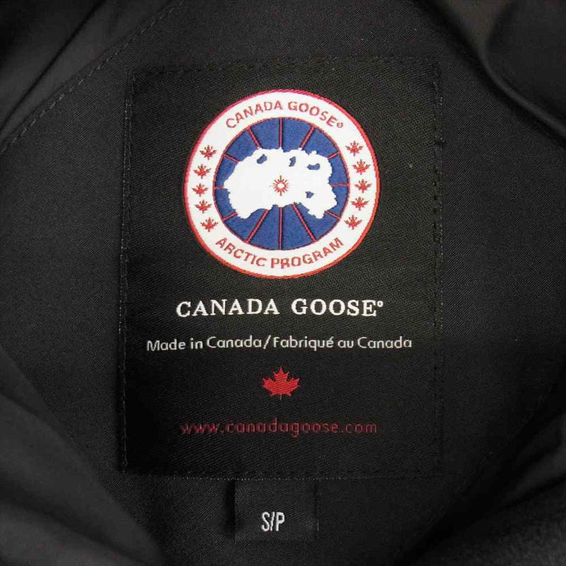 CANADA GOOSE カナダグース 2301JL 国内正規品 グリフィンタグ BELLEVILLE コヨーテファー ベルビル ダウンジャケット ブラック系 S/P【中古】