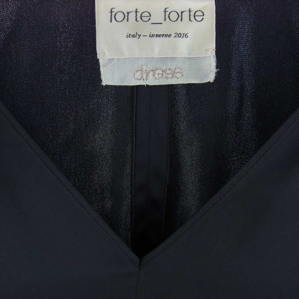 フォルテ・フォルテ イタリア製 サイドスリット Vネック ロングドレス ワンピース ブラック系 1【中古】