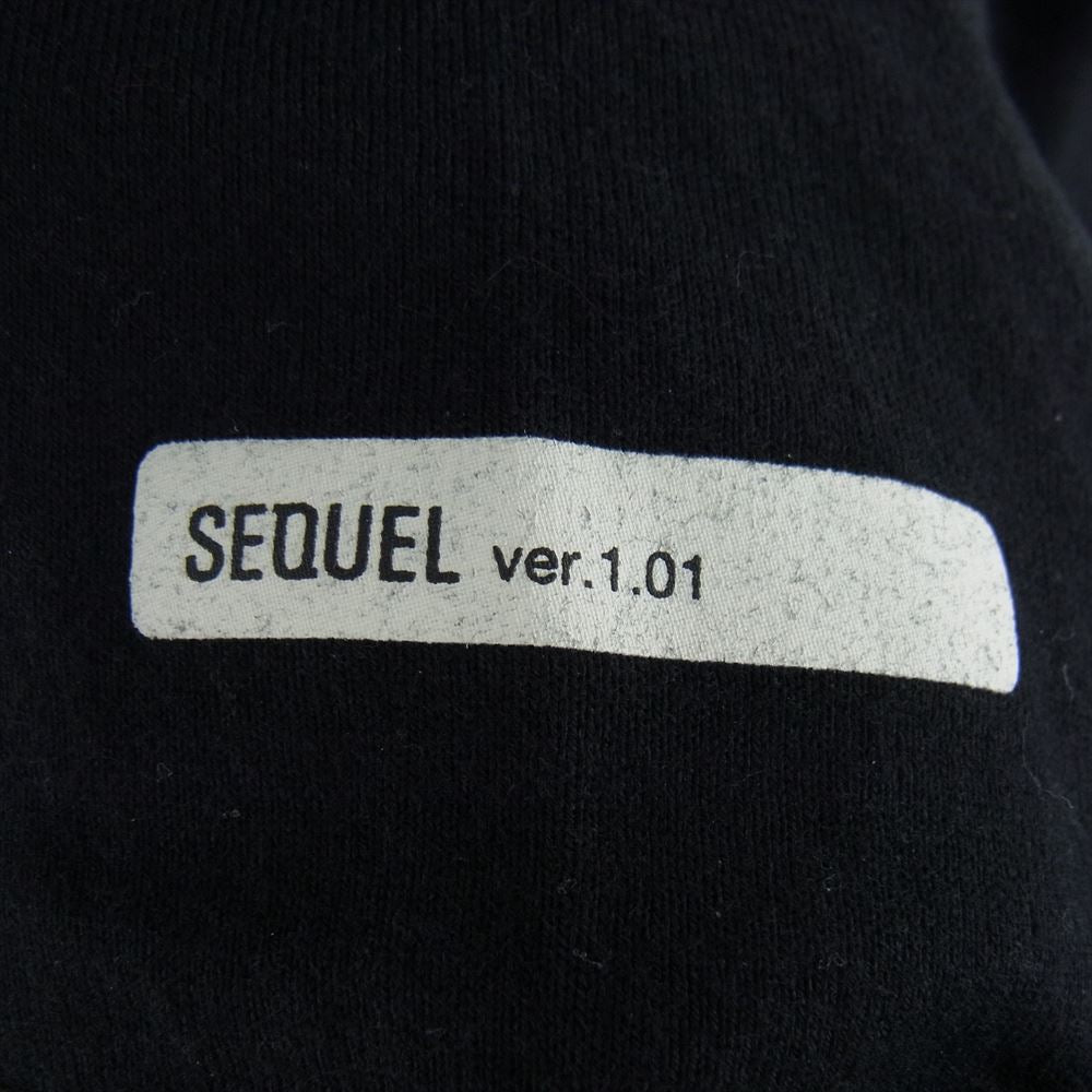 シークエル SQ-199-TEE-02 × fragment design フラグメント GAME TEE ロゴプリント 半袖 クルーネック Tシャツ ブラック系 XL【中古】