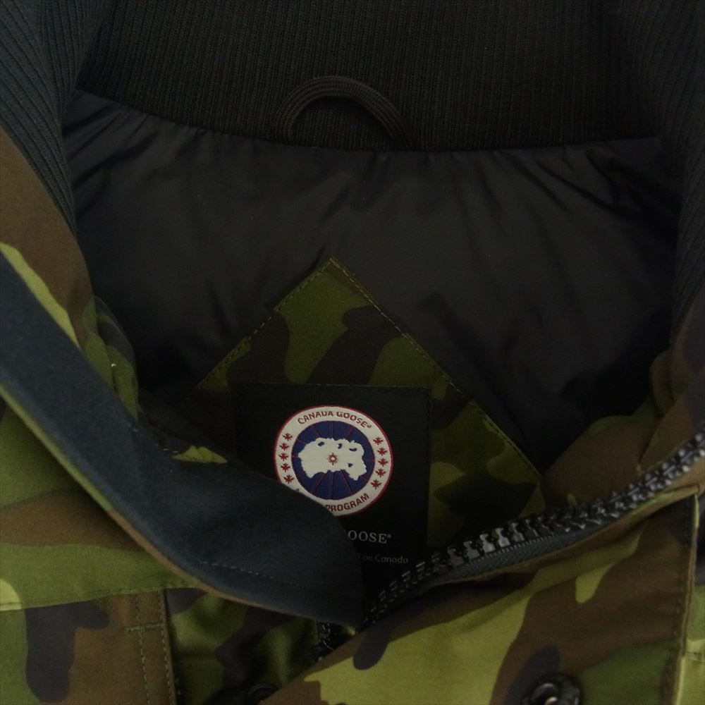 CANADA GOOSE カナダグース 4550M 国内正規(株)サザビーリーグ MAITLAND PARKA CAMO メイトランドパーカー カモ柄 ダウン ジャケット M【美品】【中古】