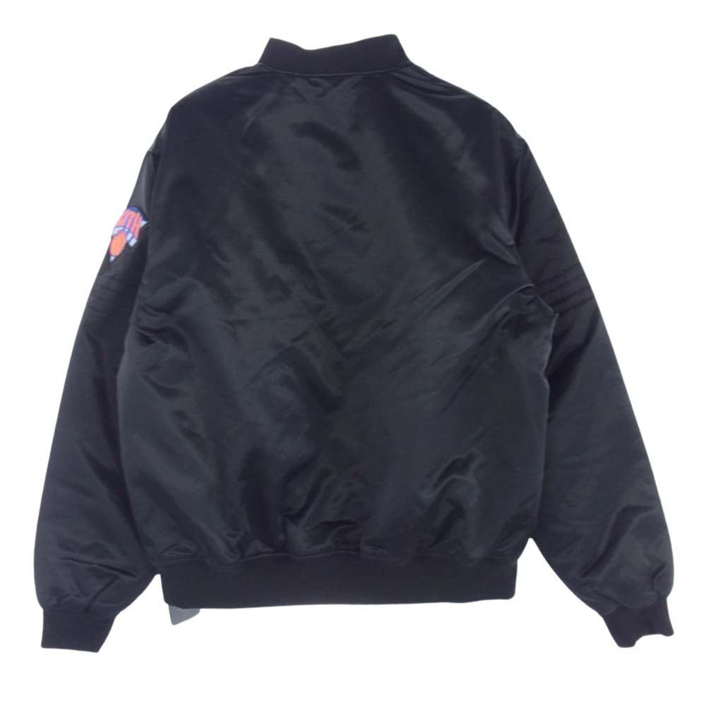 キス KHM010202-001 New York Knicks ニューヨーク ニックス Satin Bomber Jacket サテン ボンバー ジャケット ブラック系 L【美品】【中古】