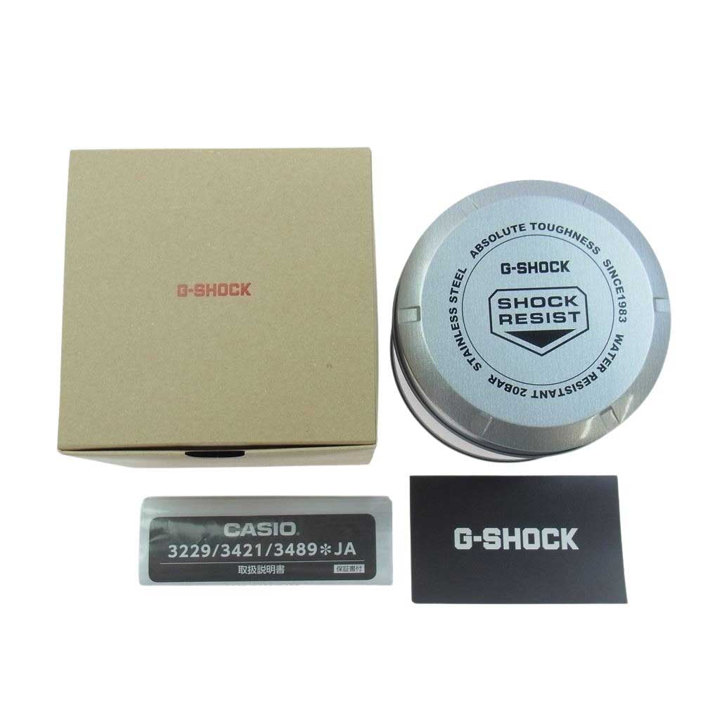 G-SHOCK ジーショック GM-5600-1JF  メタル スクエア ラバーバンド クォーツ ショックレジスト デジタル ウォッチ 時計 ブラック系 シルバー系【中古】