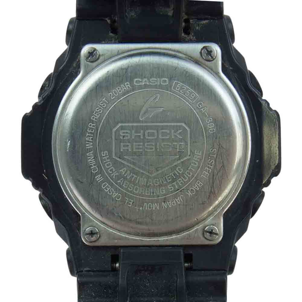 G-SHOCK ジーショック GA-300 デジアナ クォーツ 腕時計 ブラック系【中古】