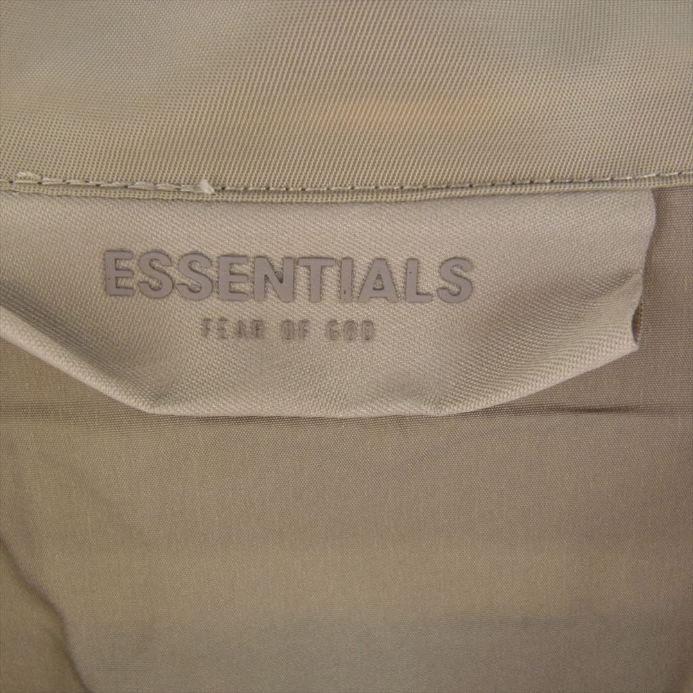 FEAR OF GOD フィアオブゴッド ESSENTIALS エッセンシャルズ FOG ショートスリーブ コーチジャケット 半袖 シャツ ベージュ系 M【極上美品】【中古】