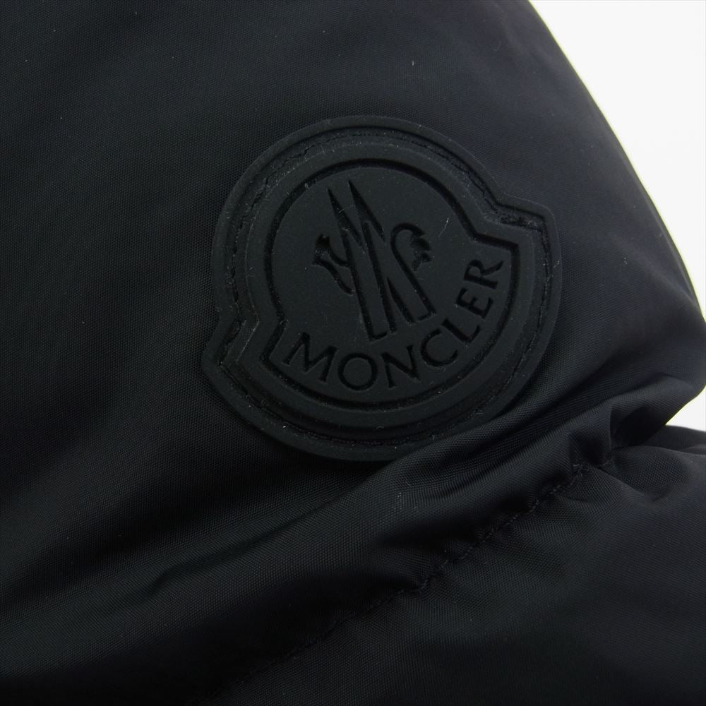 MONCLER モンクレール 20AW F20911856900 MONTCLA モンクラ― フーデッド ダウンジャケット ブラック系 2【中古】