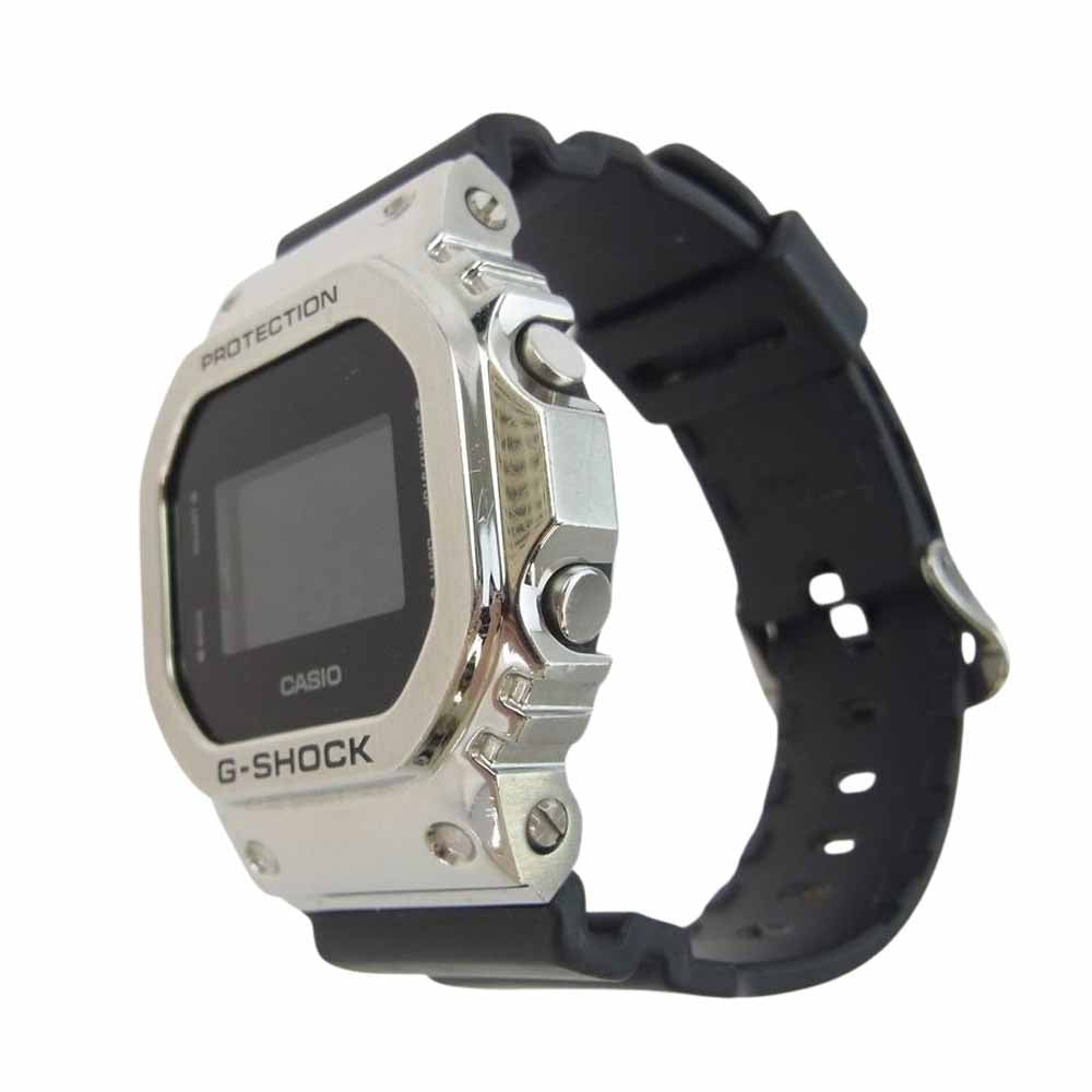 CASIO G-SHOCK カシオ ジーショック GM-5600-1JF 5600シリーズ G-SHOCK ジーショック 腕時計 ウォッチ ブラック系 シルバー系【中古】